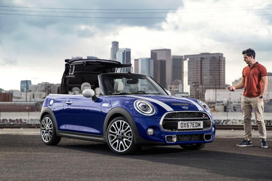  Mini Cooper S Cabrio (F57) 2018 года  (WW) (фото 141 из 222)